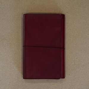 Louise Carmen Organizer (M) Plum w/ 1 notebook